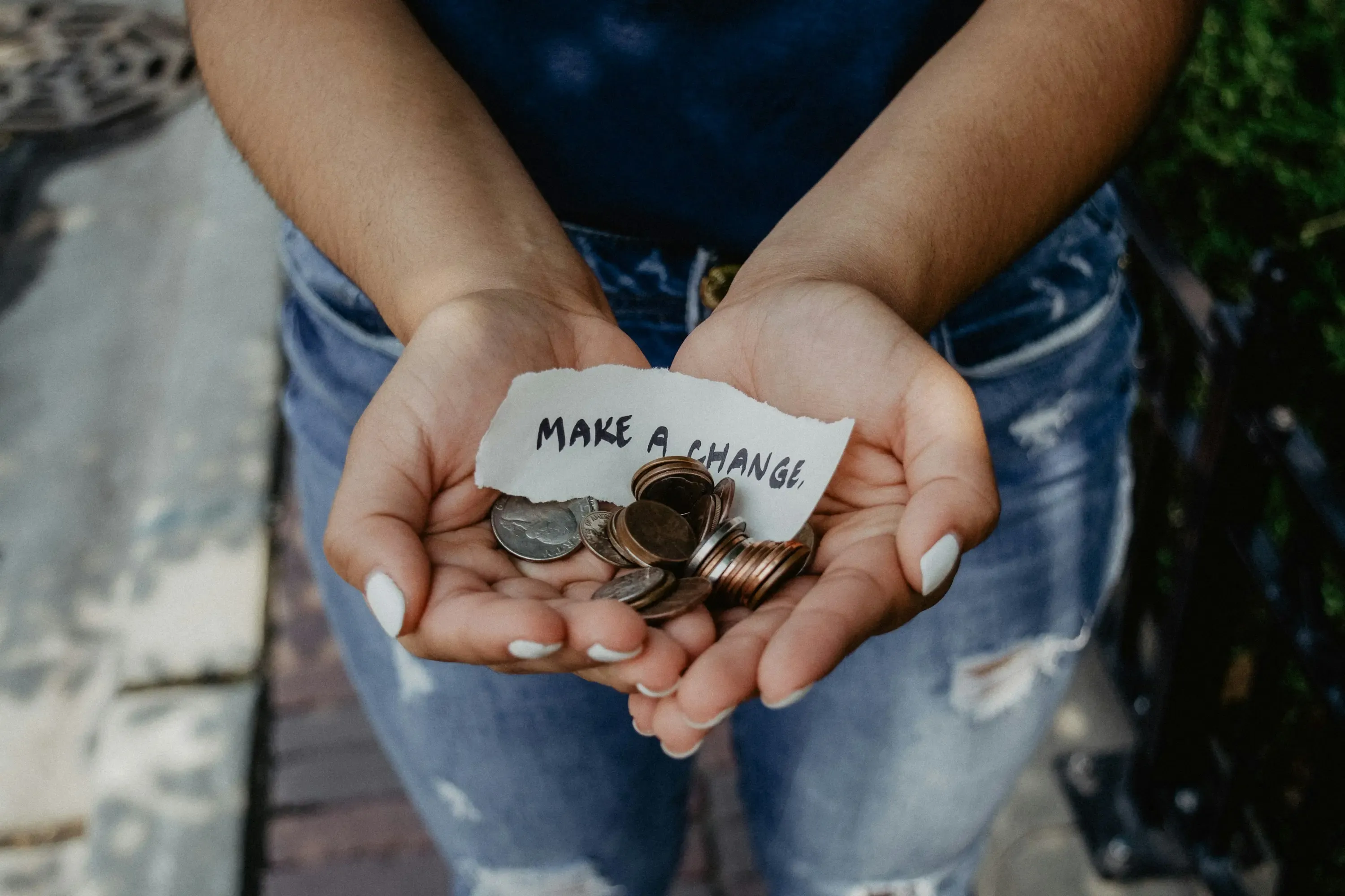 Avoiding Pitfalls: What Not to Do When Fundraising Alone